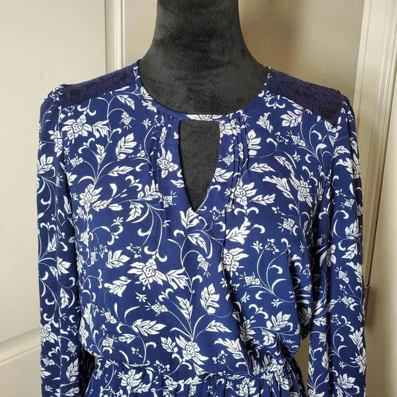 Express Blue Floral Dress Women's Size Small - Picture 10 of 15